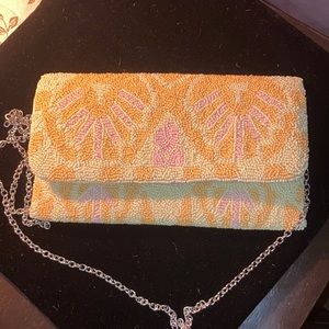 Beaded clutch